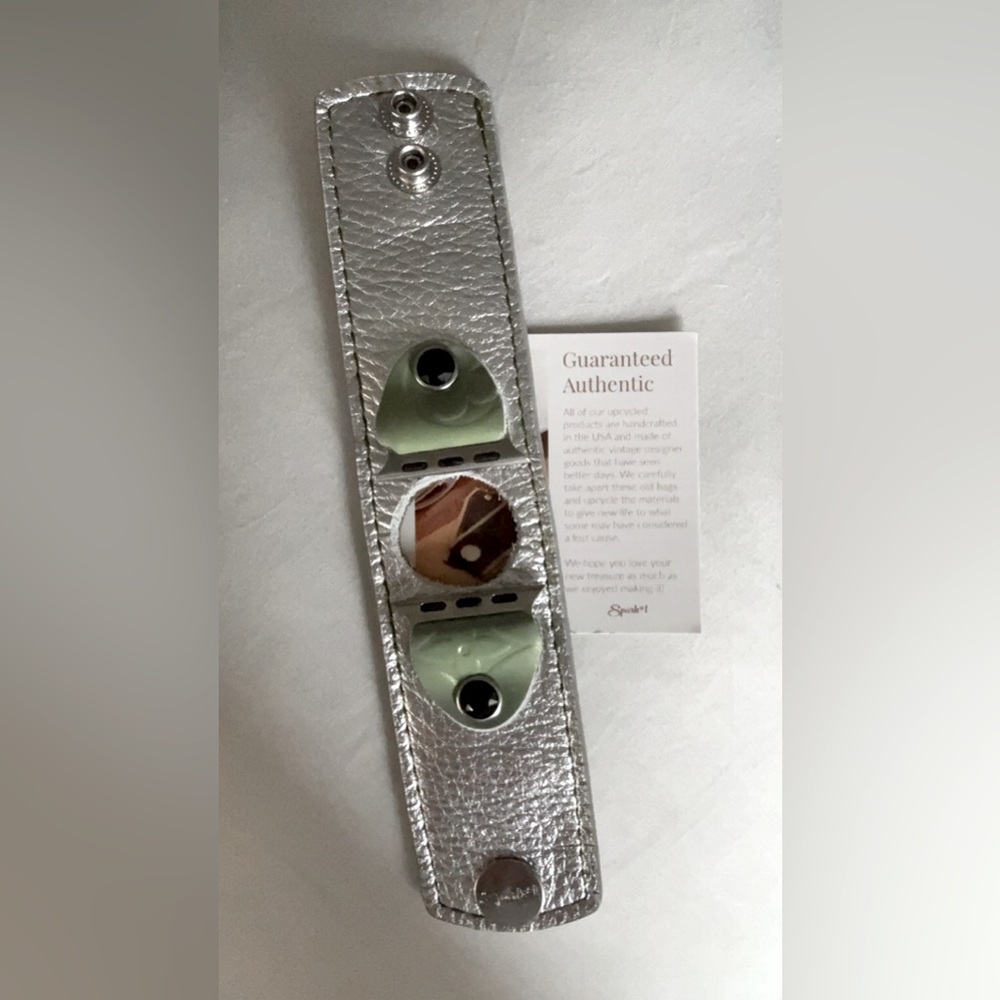 Spark’l Bands - Upcycled silver leather watch band with ellvee Sage green tabs
